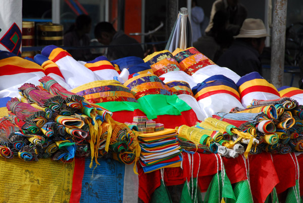 Table selling prayer flags and Buddhist banners, Shigatse