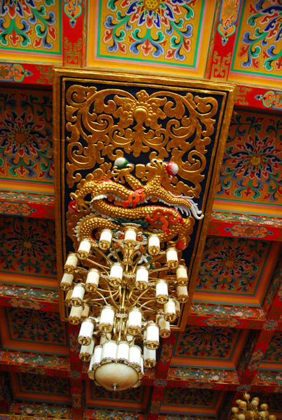 Chandalier in the great hall