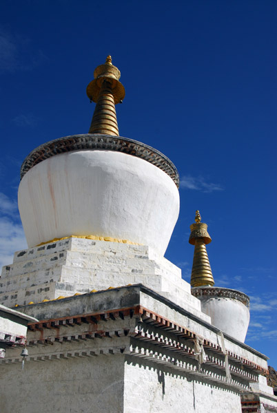 Stupas, Tashilhunpo Monastery