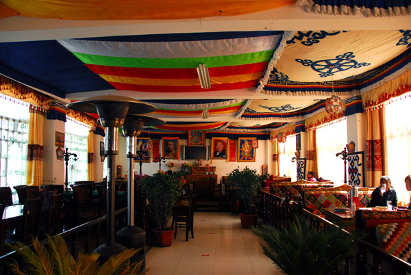 Tourist restaurant Lhatse Kitchen