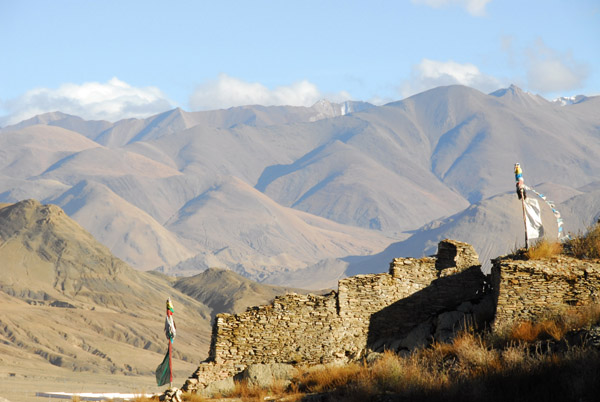 Ruined walls of Shegar Dzong, the Crystal Fortress