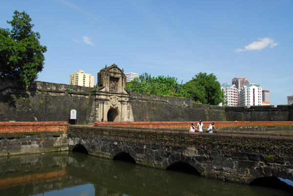 Bridge across the moat to Fort Santiago