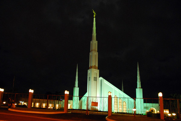 Church of Jesus Christ of Latter-Day Saints, Temple Drive, Quezon City (Corinthian Hills)