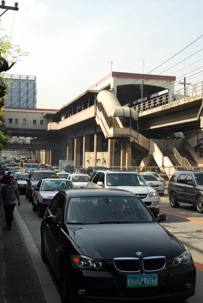 Ortigas MRT Station, EDSA