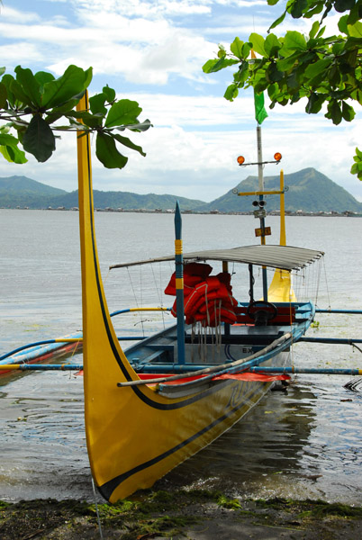 Outrigger on Lake Taal