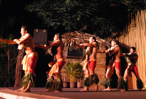 Hawaiian line dance