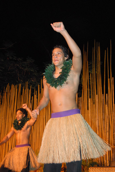Royal Lahaina Luau - Ka Ua Loku part 3