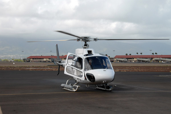 ...also an Aerospatiale AS350BA helicopter, N406AM