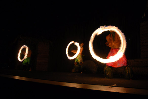 Three fire circles, Samoan Fire Dance
