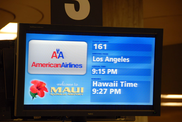 Boarding American Airlines flight AA161 from LAX to OGG (Maui)