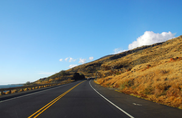 Honoapiilani Highway along the southwest coast of Maui towards Lahaina