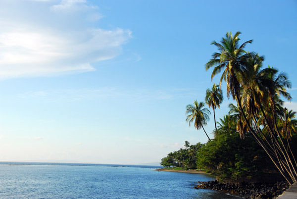 The coast at Lahaina