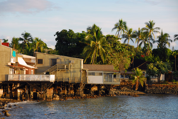 Wooden houses directly on the water, Front Street, Lahaina