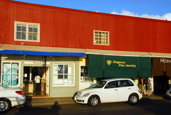 Tourist shops, Front Street, Lahaina
