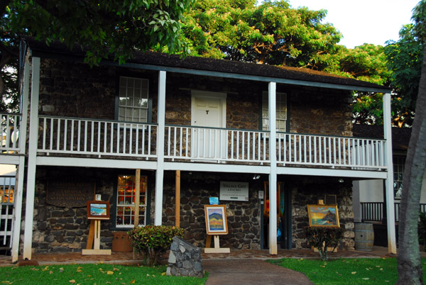 A rare old stone house, Front Street