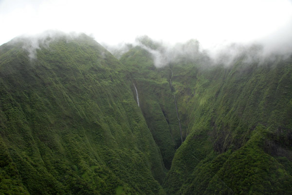 Waihee Valley, West Maui Mountains