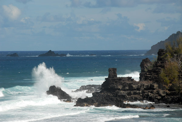 Surf crashing against the rocks at Honokohau Bay, Maui