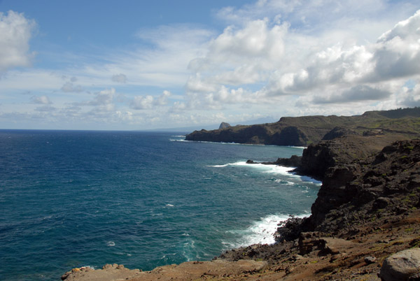 Looking east from Nakalele Point