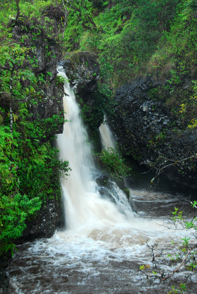 Hanawai Falls