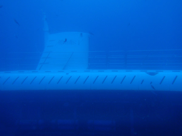 Atlantis V tourist submarine, Gab Gab Reef, Abra Harbor