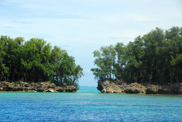Islands at the Blue Hole/Blue Corner dive sites