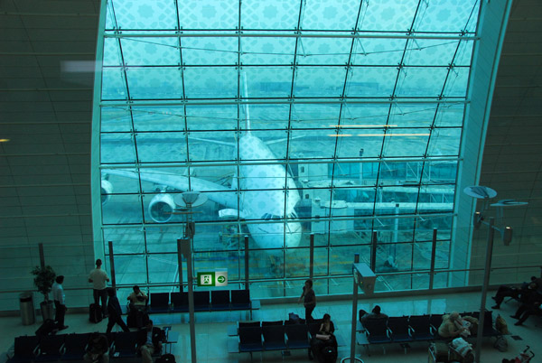 Emirates A380 DXB Concourse 2