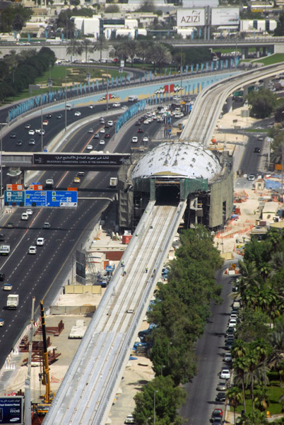 Dubai Metro, Sheikh Zayed Road