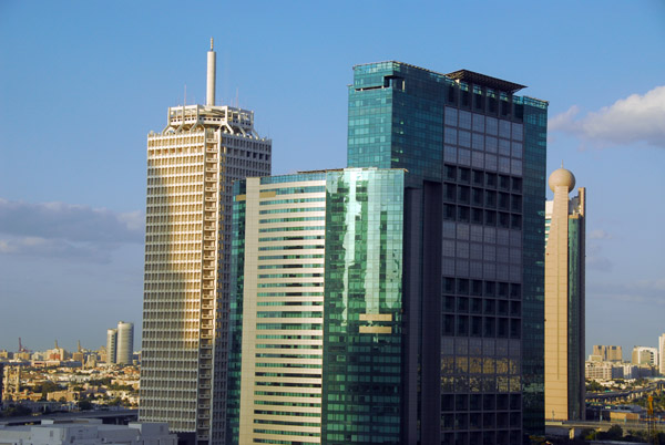Dubai World Trade Centre & Etisalat Tower