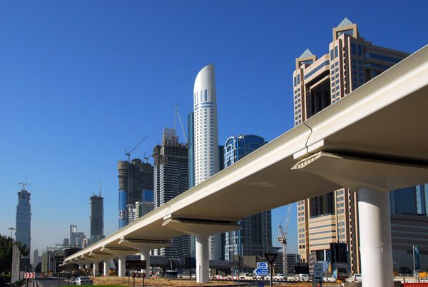 Dubai Metro along Sheikh Zayed Road