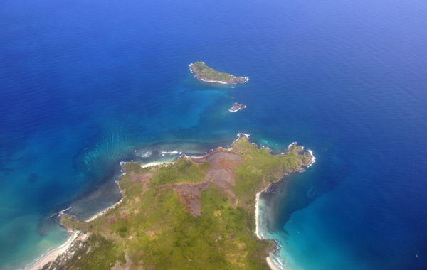 Libro Point, northern tip of Palawan with Calitan Island (N11.42/E119.48)