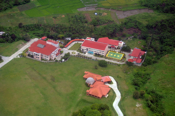 St. Paul College Island Park (Dasmariñas, Cavite) Philippines (N14.30/E120.98)