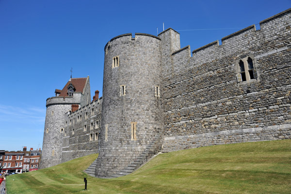 Garter Tower and west wall, Windsor Castle