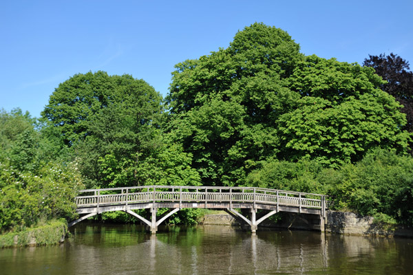 Wooden bridge on the Eton side of the Thames