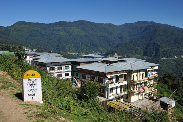 Gedu is 45 km from Phuentsholing and 127 km from the capital city, Thimphu