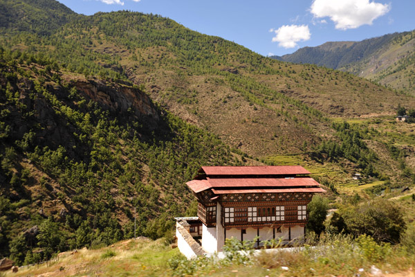 A traditional rural Bhutanese house, Wangsisna