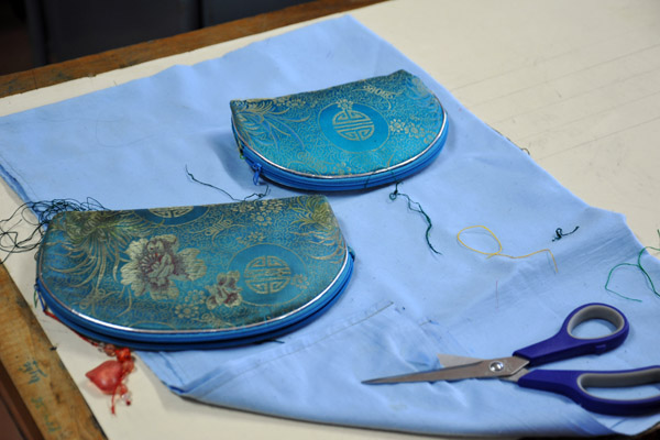 Lady's handbags, National Institute for Zorig Chusum