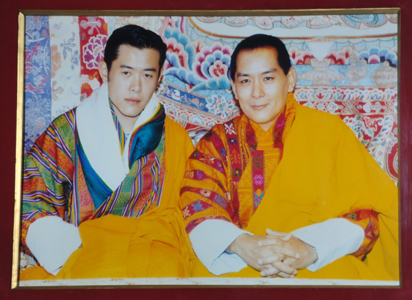 Photo in the hotel of the current and previous kings of Bhutan
