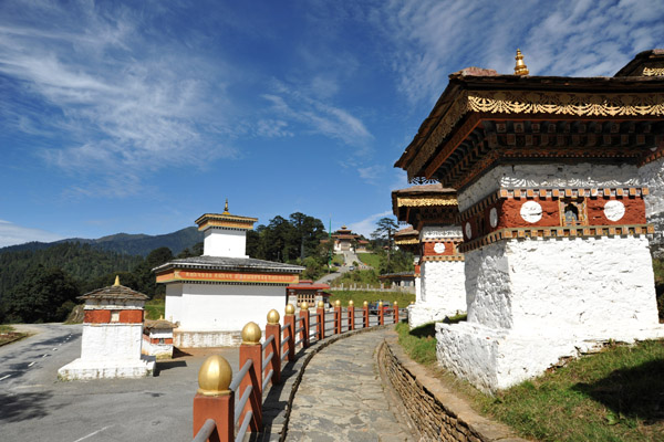 108 Chortens, Donchu-La Pass