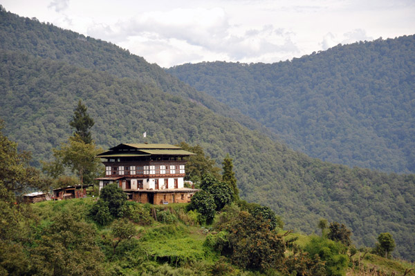 Large farmhouse near Lumisawa, Bhutan