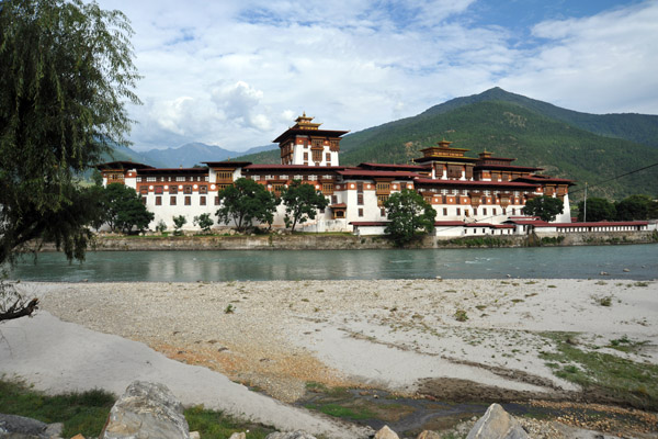 The occasional flood due to bursting glacial lakes has also caused occasional damaging floods