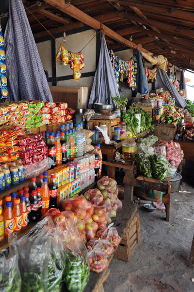 Market stalls at Chhuzom