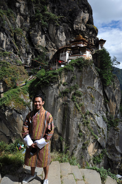 Dennis with the Tiger's Nest