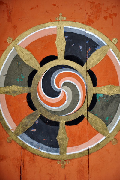 The 8-spoked Khorlo, or Wheel of Life