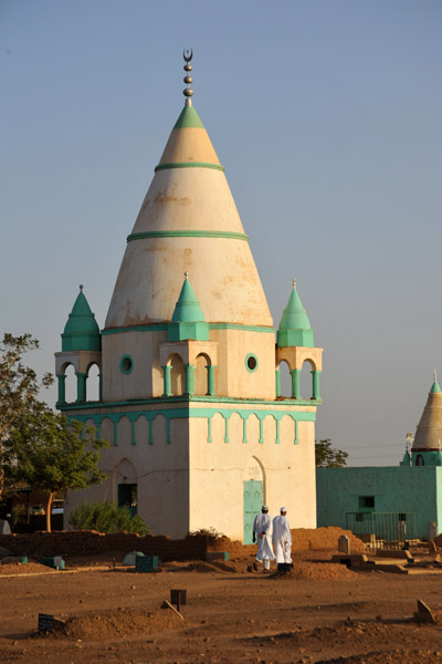 Large tomb in the Sufi cemetery of Omdurman