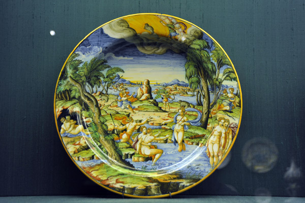 Plate with mythological scene, Urbino ca 1550