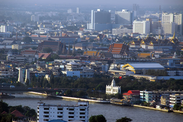 Wat Po and the Grand Palace seen in the distance from the Millennium Hilton
