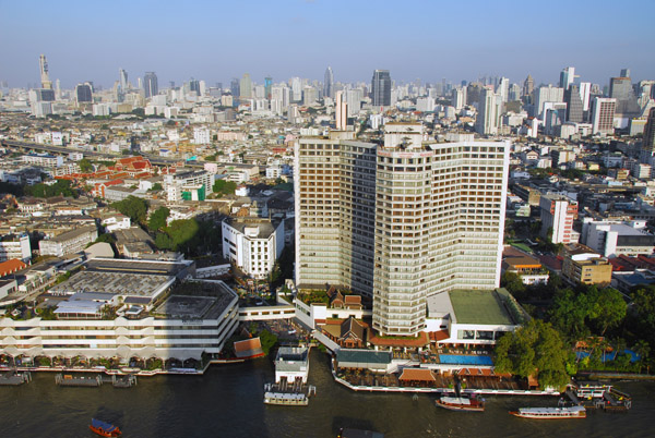Sheraton across from the Millennium Hilton, Bangkok