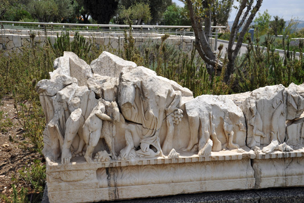 Roman sarcophagus with the myth of Leda and the Swan, Caesarea