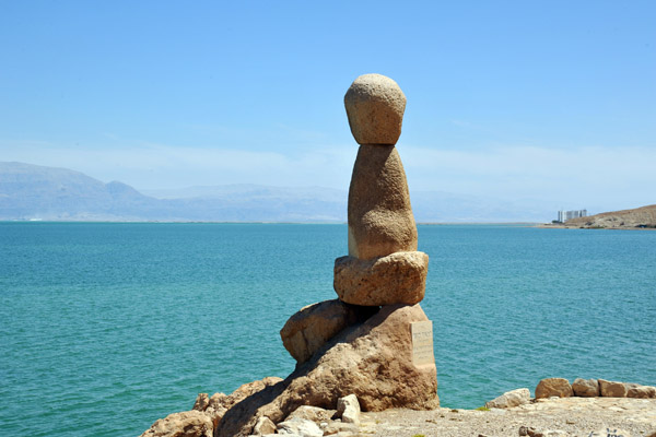 Dead Sea with a stone sculpture along the shore north of En Boqeq