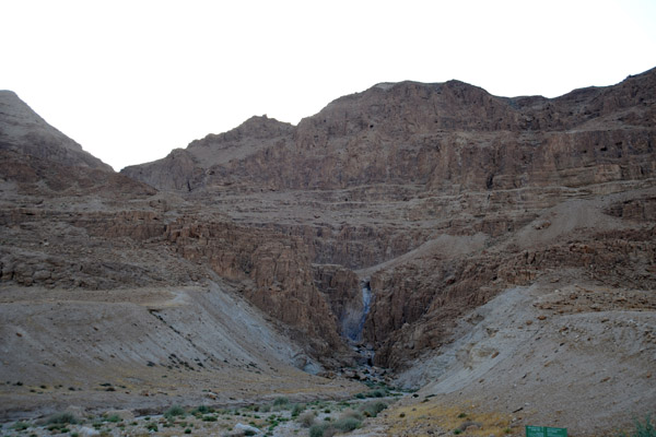 Dry waterfall, Wadi Temarim
